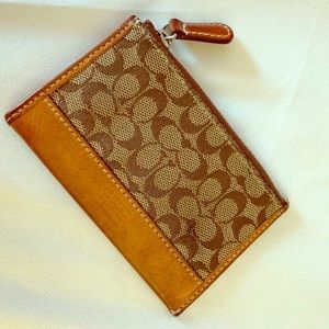 Classic Coach Card Wallet